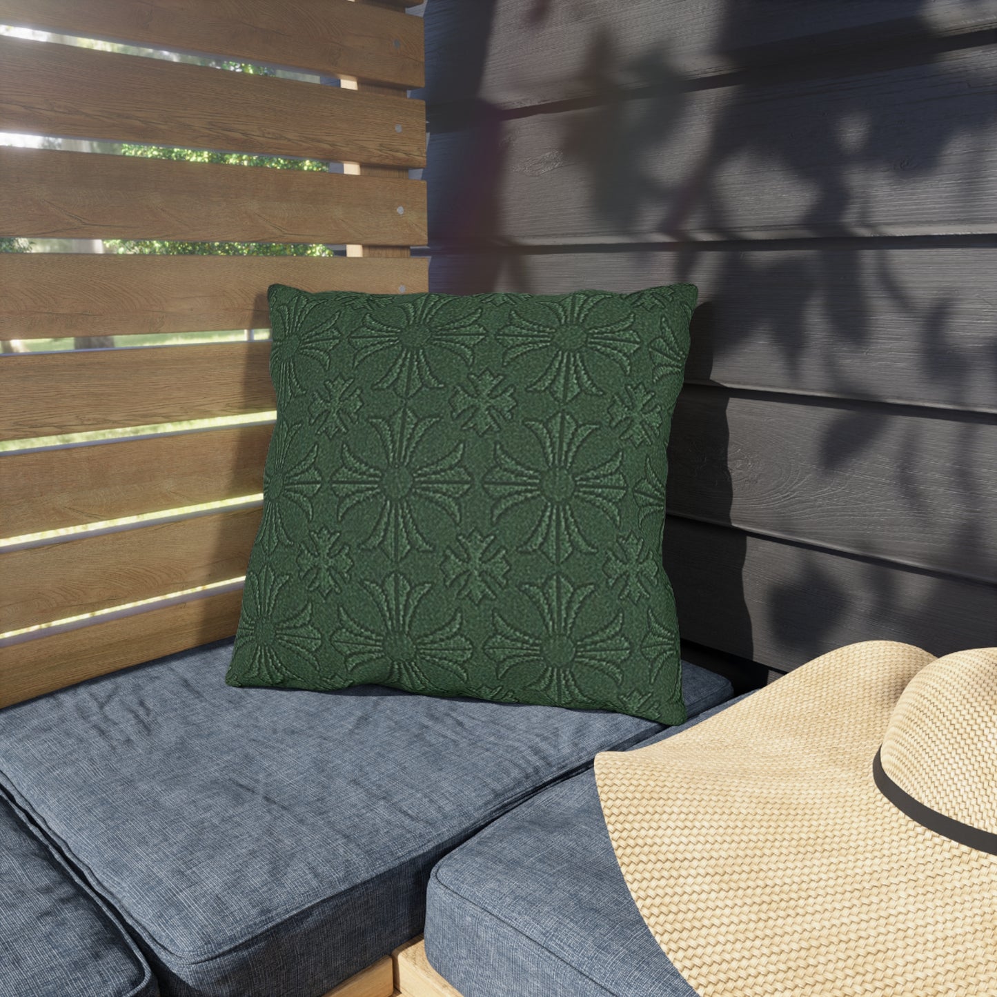 Nature-Inspired Outdoor Pillows – Decorative Throw Cushions for Patios & Gardens